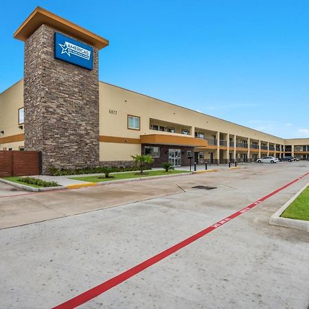 Americas Best Value Inn & Suites Houston At Hwy 6 Εξωτερικό φωτογραφία